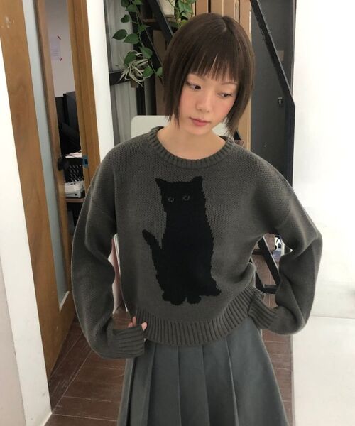 Video Jockey（ビデオジョッキー）の「黒猫ニットセーター[アイボリー]（ニット/セーター・レディース・アイボリー・C/M/L）」の4枚目の写真