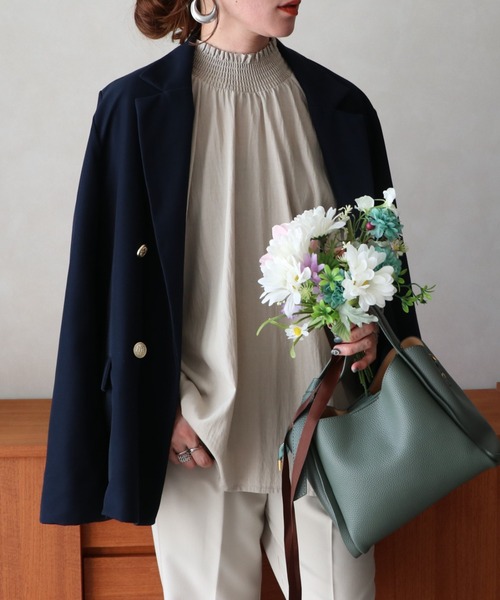 zena（ジェナ）の「シャーリングギャザードルマンシャツ（シャツ/ブラウス・レディース・ブラック/グレー系その他・FREE）」の22枚目の写真