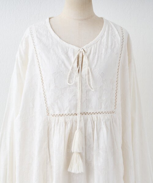 Remind me and forever(リマインドミーアンドフォーエバー)の「【nane】【India series】ジャガードレースワンピース(ワンピース・レディース・ブラック/アイボリー・FREE)」の5枚目の写真