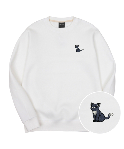 OKSTAR（オクスター）の「ハッピーニャン刺繍特厚裏毛スウェット（スウェット・レディース・ネイビー/ベージュ/オートミール/ホワイト/ダークグリーン/ライトグレー/グレー/ブルー/クリーム/ブラック/カーキ/ライトベージュ・SMALL/MEDIUM/LARGE/X-LARGE/3XL/4XL/2XL）」の2枚目の写真
