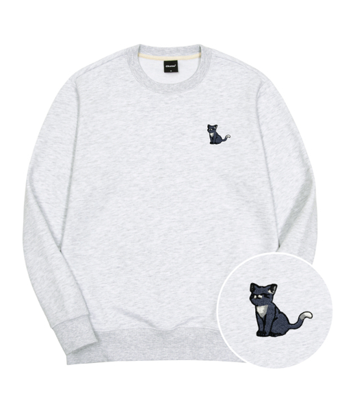 OKSTAR（オクスター）の「ハッピーニャン刺繍特厚裏毛スウェット（スウェット・レディース・ネイビー/ベージュ/オートミール/ホワイト/ダークグリーン/ライトグレー/グレー/ブルー/クリーム/ブラック/カーキ/ライトベージュ・SMALL/MEDIUM/LARGE/X-LARGE/3XL/4XL/2XL）」の3枚目の写真