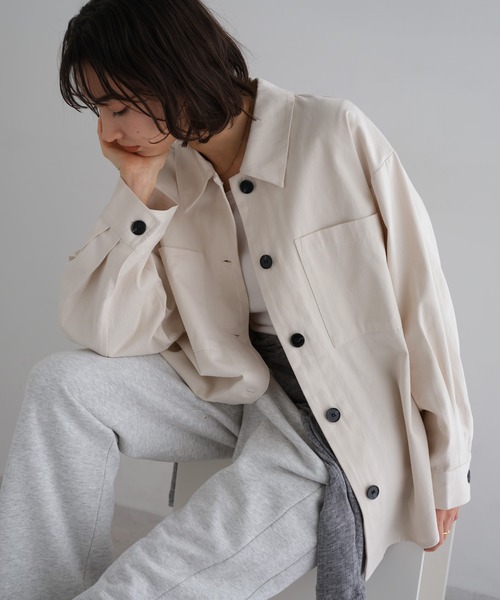 evernavy(エバーネイビー)の「コットンツイルシャツジャケット(シャツ/ブラウス・レディース・アイボリー・M)」の7枚目の写真