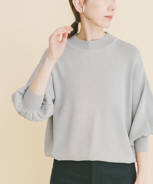 ITEMS URBANRESEARCH（アイテムズ アーバンリサーチ）の「ソウバリボリュームスリーブニット（ニット/セーター・レディース・グレー/ブラック/ブラウン/ホワイト系その他・FREE）」の3枚目の写真