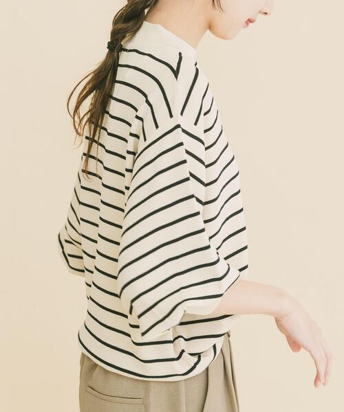 ITEMS URBANRESEARCH（アイテムズ アーバンリサーチ）の「ソウバリボリュームスリーブニット（ニット/セーター・レディース・グレー/ブラック/ブラウン/ホワイト系その他・FREE）」の21枚目の写真