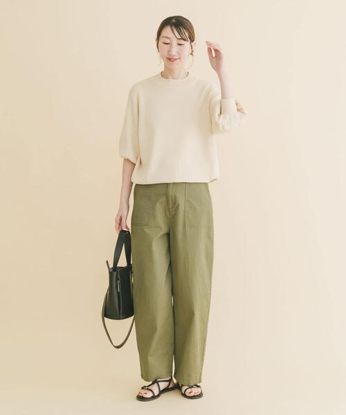 ITEMS URBANRESEARCH（アイテムズ アーバンリサーチ）の「『洗濯可』ソウバリボリュームスリーブニット（ニット/セーター・レディース・グレー/ブラック/ブラウン/ホワイト系その他/ミント/オフホワイト/ブルー系その他・FREE）」の12枚目の写真