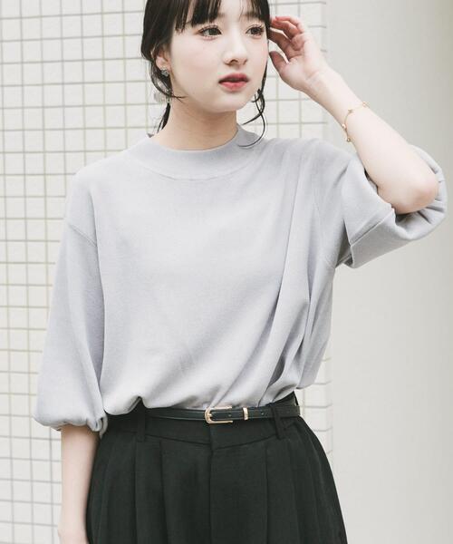 ITEMS URBANRESEARCH(アイテムズ アーバンリサーチ)の「『洗濯可』ソウバリボリュームスリーブニット(ニット/セーター・レディース・グレー/ブラック/ブラウン/ホワイト系その他/ミント/オフホワイト/ブルー系その他・FREE)」の22枚目の写真