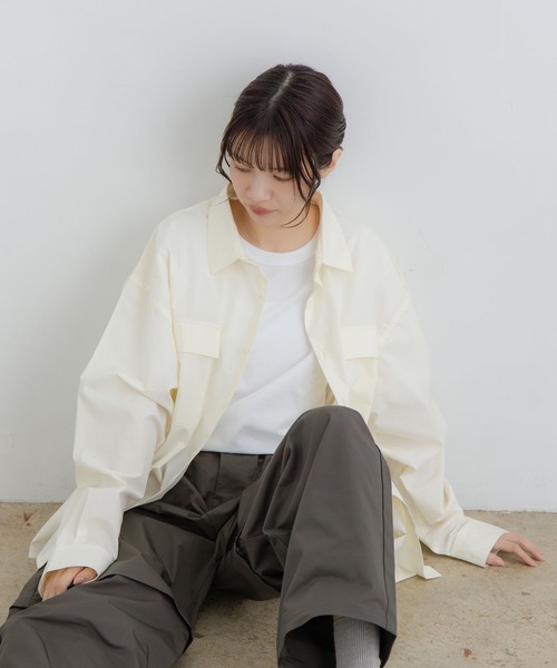 flaner(フラネ)の「Loose assort longsleeve shirt / ルーズアソート長袖シャツ(シャツ/ブラウス・レディース・アイボリー/ブラック・MEDIUM/LARGE)」の4枚目の写真