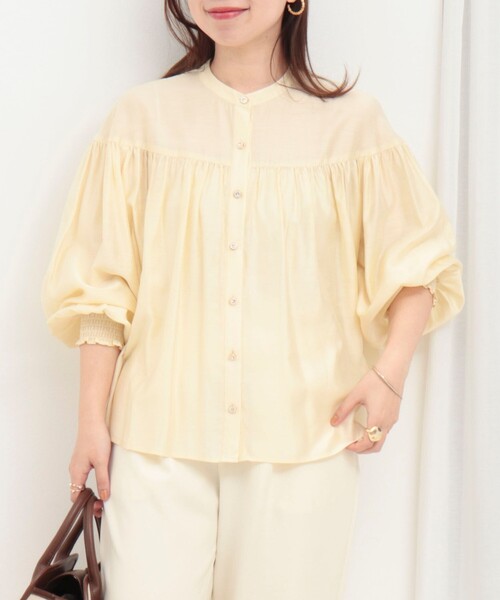 MICO COULIER（ミコクリエ）の「シルキーローンブラウス（シャツ/ブラウス・レディース・イエロー/ラベンダー/オフホワイト・38）」の16枚目の写真