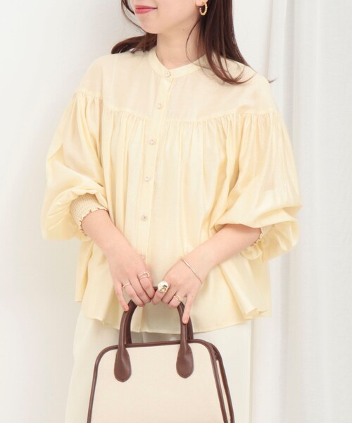 MICO COULIER（ミコクリエ）の「シルキーローンブラウス（シャツ/ブラウス・レディース・イエロー/ラベンダー/オフホワイト・38）」の18枚目の写真