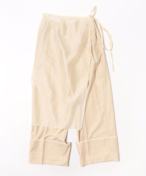 MANOF（マノフ）の「MANOF SKIRT LAYERED WIDE PANTS（その他パンツ・レディース・ベージュ/ブラック・SMALL/MEDIUM）」の9枚目の写真