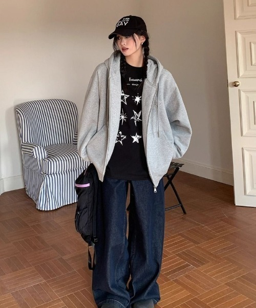 Ritzy(リッツィー)の「スタープリントオーバーサイズ Tシャツ(Tシャツ/カットソー・レディース・ブラック・L/M)」の6枚目の写真