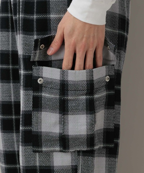 RAGEBLUE(レイジブルー)の「Check Pattern Cargo Easy Pants/チェック柄カーゴイージーパンツ(カーゴパンツ・メンズ・ブルー/グレー・LARGE/MEDIUM)」の10枚目の写真