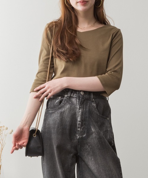 aity(アイティ)の「M-4L Vネック7分袖カットソー(Tシャツ/カットソー・レディース・カーキ/ブラック/オフホワイト/杢グレー/チャコールグレー・4L/3L/LL/L/M)」の12枚目の写真