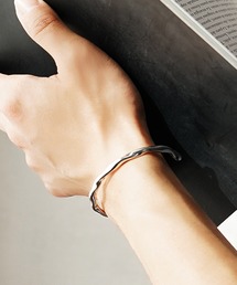 MinoriTY | 【MinoriTY select】ツイストナローバングル ブレスレット メンズ ウィメンズ ユニセックス(ブレスレット)