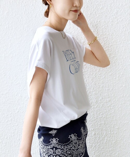 SHIPS(シップス)の「メルティ コットン プリント ロゴ ショート スリーブ Tシャツ(Tシャツ/カットソー・レディース・ダークグレー/ホワイト/ホワイト系/ストーン/ブラウン/チャコールグレー/ブラウン系/ライトホワイト・ONE SIZE)」の21枚目の写真
