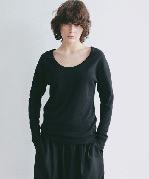 ETRE TOKYO(エトレトウキョウ)の「オーガニックコットンUネックロンTee(Tシャツ/カットソー・レディース・グレー/ブラック/ホワイト・FREE)」の1枚目の写真