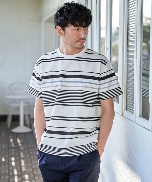 ikka(イッカ)の「【MonoMax × 小泉孝太郎】冷感DRYポンチボーダーTシャツ「小泉孝太郎さん着用モデル」(Tシャツ/カットソー・メンズ・グレー/ホワイト/ネイビー/ベージュ・M/XL/L/S)」の6枚目の写真