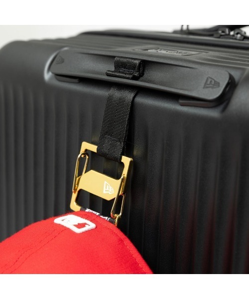 NEW ERA(ニューエラ)の「NEW ERA WHEEL CARRY CASE 60-66L CARRY-ON CASE(ニューエラ Wheel Carry Case 60-66L キャリーケース)(スーツケース/キャリーバッグ・メンズ・ブラック・ONE SIZE)」の8枚目の写真
