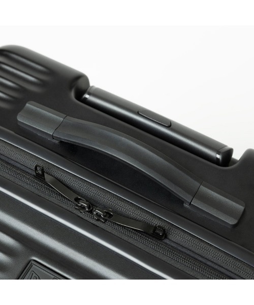 NEW ERA(ニューエラ)の「NEW ERA WHEEL CARRY CASE 60-66L CARRY-ON CASE(ニューエラ Wheel Carry Case 60-66L キャリーケース)(スーツケース/キャリーバッグ・メンズ・ブラック・ONE SIZE)」の14枚目の写真