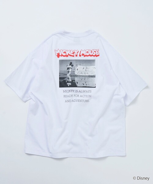 FREAK'S STORE(フリークスストア)の「限定展開/DISNEY/ディズニー/ミッキーマウス /モノクロ バックプリント クルーネック Tシャツ/Scene(Tシャツ/カットソー・メンズ・スミクロ/ホワイト/ブラウン/アッシュグレー・SMALL/MEDIUM/LARGE)」の12枚目の写真
