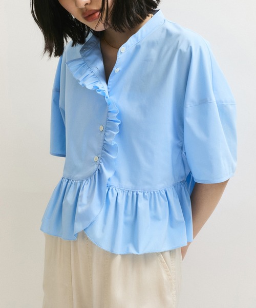 ADAM ET ROPE'(アダムエロペ)の「【サステナブル】・【定番】フリルブラウス(シャツ/ブラウス・レディース・ブラック/サックスブルー/ホワイト・FREE)」の9枚目の写真