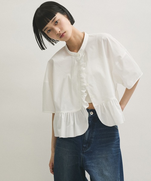 ADAM ET ROPE'(アダムエロペ)の「【サステナブル】・【定番】フリルブラウス(シャツ/ブラウス・レディース・ブラック/サックスブルー/ホワイト・FREE)」の22枚目の写真