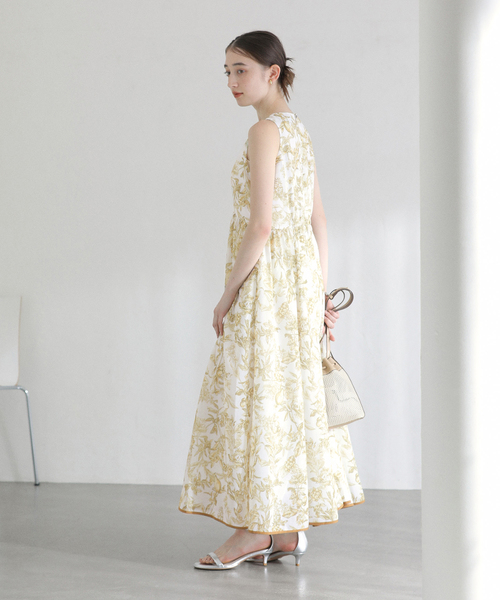 La TOTALITE（ラトータリテ）の「【洗える】フルーツジュイプリントワンピース（ワンピース・レディース・ブラウン/レモンイエロー・36/38）」の11枚目の写真