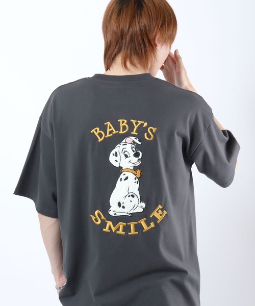 Disney（ディズニー）キャラクターTシャツ ビッグシルエット/ミッキー
