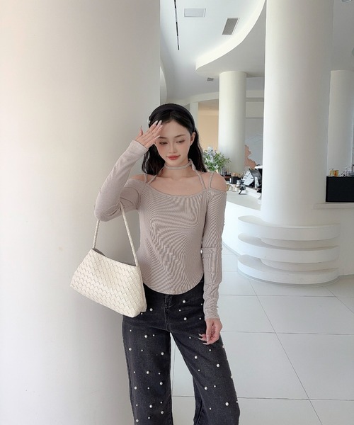 Jasmine Grandiflorum(ジャスミングランディフローラム)の「【Jasmine】肩出しカットソー(Tシャツ/カットソー・レディース・モカ/ブラック・FREE)」の15枚目の写真