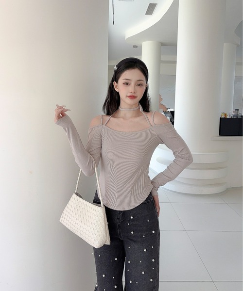 Jasmine Grandiflorum(ジャスミングランディフローラム)の「【Jasmine】肩出しカットソー(Tシャツ/カットソー・レディース・モカ/ブラック・FREE)」の16枚目の写真