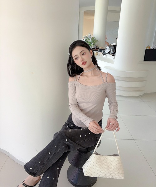 Jasmine Grandiflorum(ジャスミングランディフローラム)の「【Jasmine】肩出しカットソー(Tシャツ/カットソー・レディース・モカ/ブラック・FREE)」の18枚目の写真
