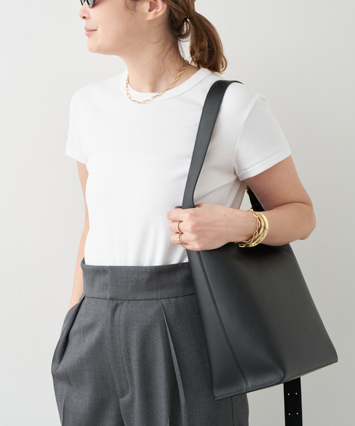 Deuxieme Classe（ドゥーズィエムクラス）の「*追加 AESTHETIC クルーネック  Tシャツ（Tシャツ/カットソー・レディース・ブラック/ホワイト・36/38）」の13枚目の写真