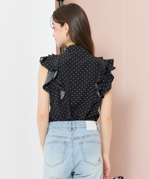 WILLSELECTION(ウィルセレクション)の「ラッフルフリルノースリーブブラウス(シャツ/ブラウス・レディース・オフホワイト/ホワイト系その他/ブラック系その他・FREE)」の13枚目の写真