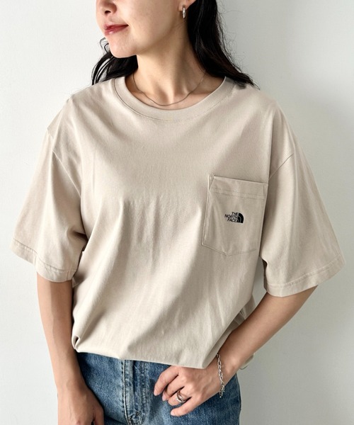 THE NORTH FACE(ザノースフェイス)の「THE NORTH FACE(ザ・ノースフェイス)/ワンポイントロゴプリント クルーネック 半袖 コットン Tシャツ ポケT/M'S ESSENCE S/S R/TEE(Tシャツ/カットソー・レディース・ブラック/ライトベージュ/ミント/ホワイト・M/L/XL/XXL)」の3枚目の写真