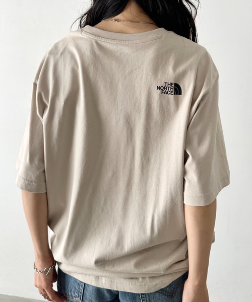 THE NORTH FACE(ザノースフェイス)の「THE NORTH FACE(ザ・ノースフェイス)/ワンポイントロゴプリント クルーネック 半袖 コットン Tシャツ ポケT/M'S ESSENCE S/S R/TEE(Tシャツ/カットソー・レディース・ブラック/ライトベージュ/ミント/ホワイト・M/L/XL/XXL)」の20枚目の写真
