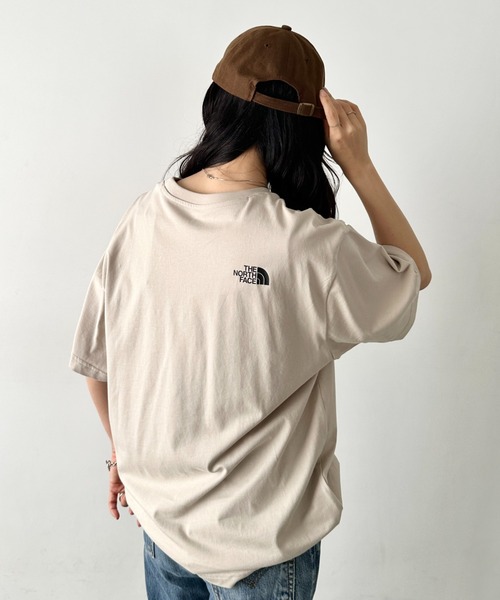 THE NORTH FACE(ザノースフェイス)の「THE NORTH FACE(ザ・ノースフェイス)/ワンポイントロゴプリント クルーネック 半袖 コットン Tシャツ ポケT/M'S ESSENCE S/S R/TEE(Tシャツ/カットソー・レディース・ブラック/ライトベージュ/ミント/ホワイト・M/L/XL/XXL)」の21枚目の写真