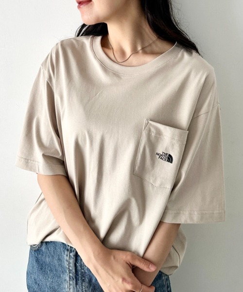 THE NORTH FACE(ザノースフェイス)の「THE NORTH FACE(ザ・ノースフェイス)/ワンポイントロゴプリント クルーネック 半袖 コットン Tシャツ ポケT/M'S ESSENCE S/S R/TEE(Tシャツ/カットソー・レディース・ブラック/ライトベージュ/ミント/ホワイト・M/L/XL/XXL)」の15枚目の写真