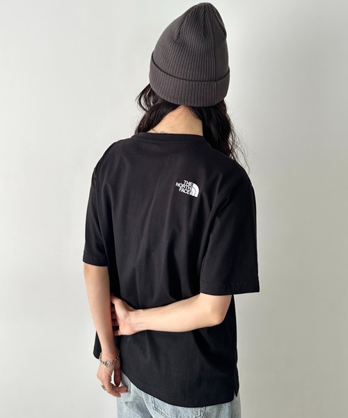 THE NORTH FACE(ザノースフェイス)の「THE NORTH FACE(ザ・ノースフェイス)/ワンポイントロゴプリント クルーネック 半袖 コットン Tシャツ ポケT/M'S ESSENCE S/S R/TEE(Tシャツ/カットソー・レディース・ブラック/ライトベージュ/ミント/ホワイト・M/L/XL/XXL)」の11枚目の写真