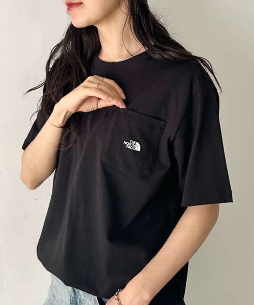 THE NORTH FACE(ザノースフェイス)の「THE NORTH FACE(ザ・ノースフェイス)/ワンポイントロゴプリント クルーネック 半袖 コットン Tシャツ ポケT/M'S ESSENCE S/S R/TEE(Tシャツ/カットソー・レディース・ブラック/ライトベージュ/ミント/ホワイト・M/L/XL/XXL)」の5枚目の写真