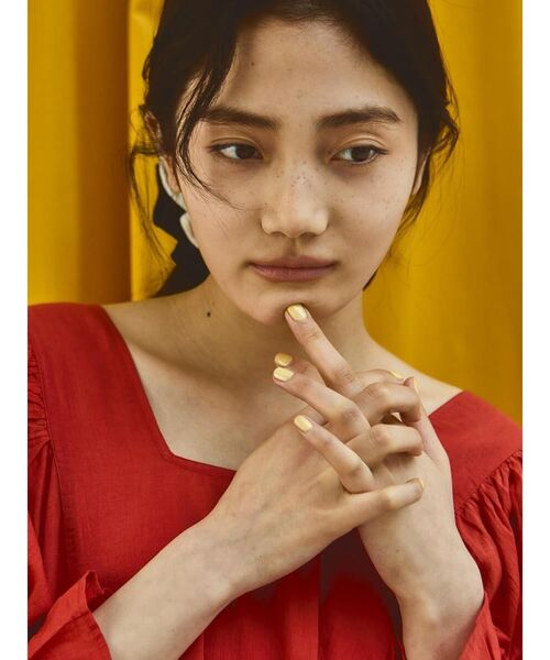 FIKA.(フィーカ)の「2way hem frill cotton onepiece(ワンピース・レディース・オフホワイト/レッド・MEDIUM)」の12枚目の写真