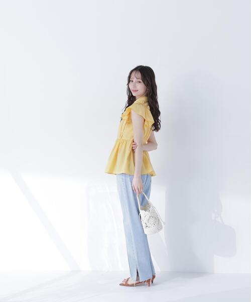 NATURAL BEAUTY BASIC(ナチュラルビューティーベーシック)の「サイドリボンペプラムシャツ(シャツ/ブラウス・レディース・ブラウン/イエロー/オフホワイト・フリ-)」の4枚目の写真