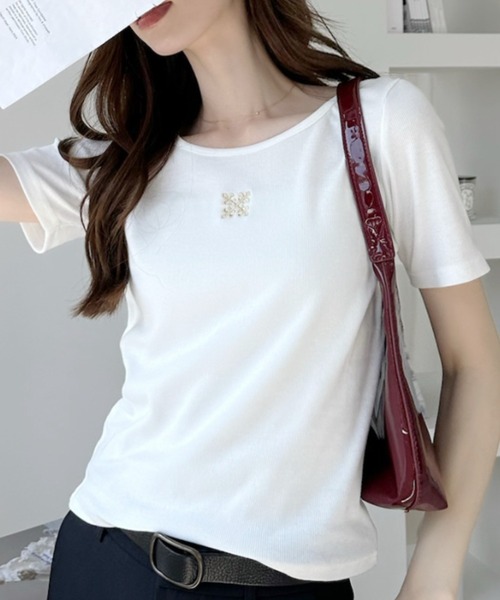 Ada.（エイダ）の「フロントロゴ刺繍 Ｕネック 半袖 Tシャツ（Tシャツ/カットソー・レディース・チャコール/ブラック/グレー/オフホワイト・FREE）」の15枚目の写真