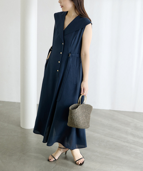 La TOTALITE(ラトータリテ)の「【洗える】セーラーカラーワンピース(ワンピース・レディース・ネイビー/ベージュ・38/36)」の1枚目の写真