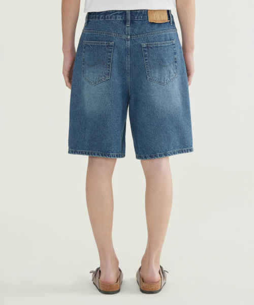 COVERNAT（カバーナット）の「レギュラーデニムショーツライトブルー（その他パンツ・レディース・その他・X-SMALL/SMALL/MEDIUM/LARGE/X-LARGE/XX-LARGE）」の11枚目の写真