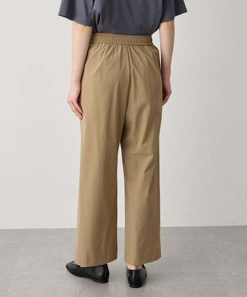LE SOUK HOLIDAY(ルスークホリデー)の「ストレッチストレートタックパンツ【接触冷感・ウエストゴム】(その他パンツ・レディース・ネイビー/ベージュ/オフホワイト・M/L)」の7枚目の写真