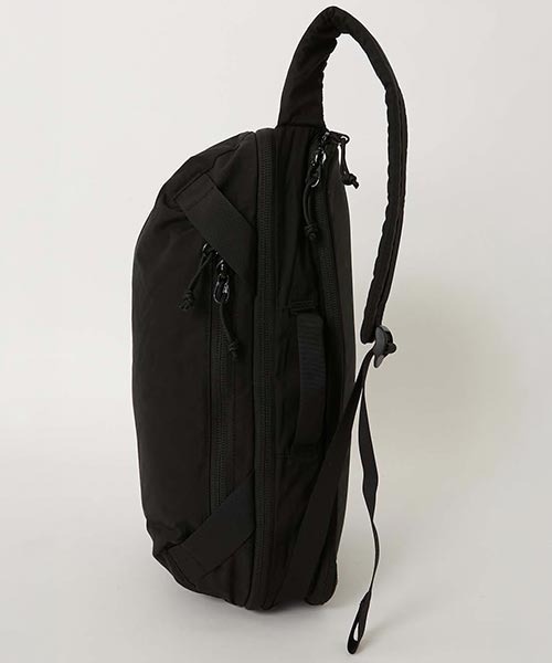HIGH! STANDARD(ハイスタンダード)の「MT. RAINIER DESIGN × HIGH! STANDARD /SIXTY FORTY コンパクト ショルダーバッグ(ショルダーバッグ・メンズ・ブラック/グレー/ダークオリーブ/Moca・ONE SIZE)」の5枚目の写真