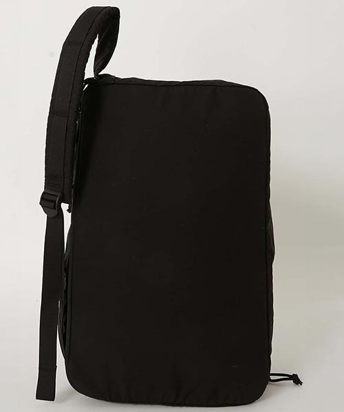 HIGH! STANDARD(ハイスタンダード)の「MT. RAINIER DESIGN × HIGH! STANDARD /SIXTY FORTY コンパクト ショルダーバッグ(ショルダーバッグ・メンズ・ブラック/グレー/ダークオリーブ/Moca・ONE SIZE)」の6枚目の写真