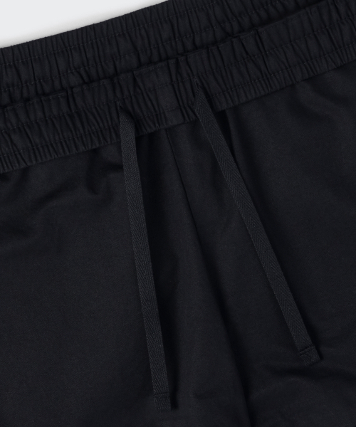 MUSINSA STANDARD WOMAN（ムシンサスタンダードウーマン）の「ウィメンズコットンバンディングショーツ[ブラック]（その他パンツ・レディース・その他・24/26/28/30）」の4枚目の写真