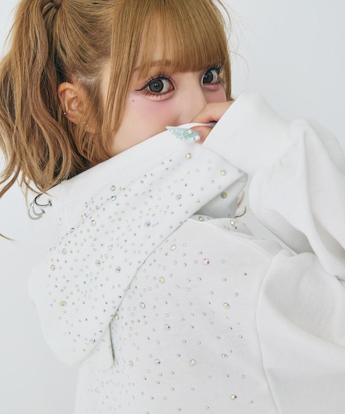 ANAP(アナップ)の「eggモデル あいさコラボ ラインストーン & ピアス フーディ(パーカー・レディース・グレー/ホワイト/ピンク・S/M)」の12枚目の写真