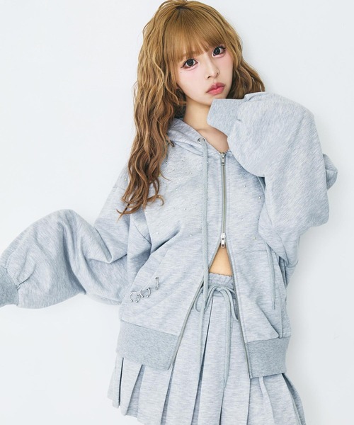 ANAP(アナップ)の「eggモデル あいさコラボ ラインストーン & ピアス フーディ(パーカー・レディース・グレー/ホワイト/ピンク・S/M)」の13枚目の写真